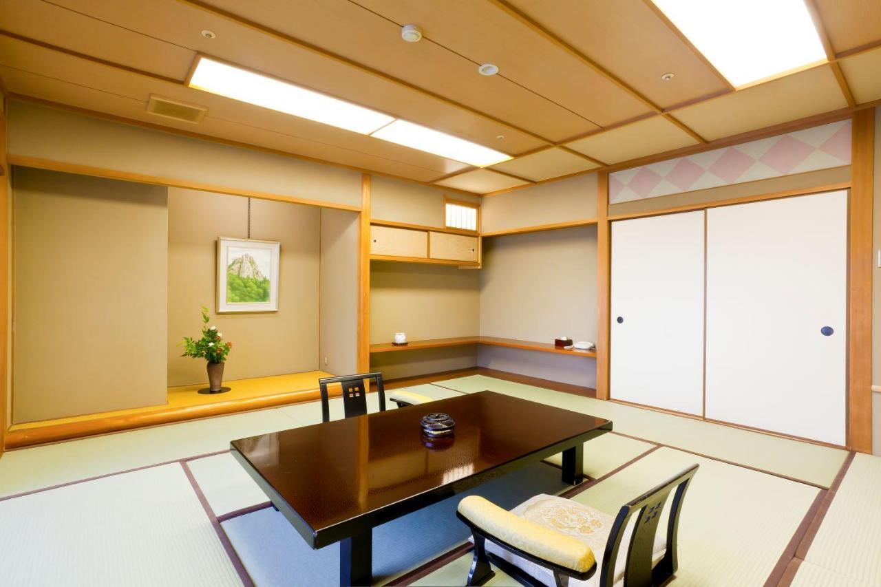 Kinzan 4*
